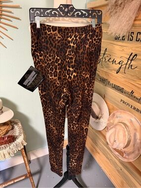 IMAN Brown Leopard-Accent Leggings